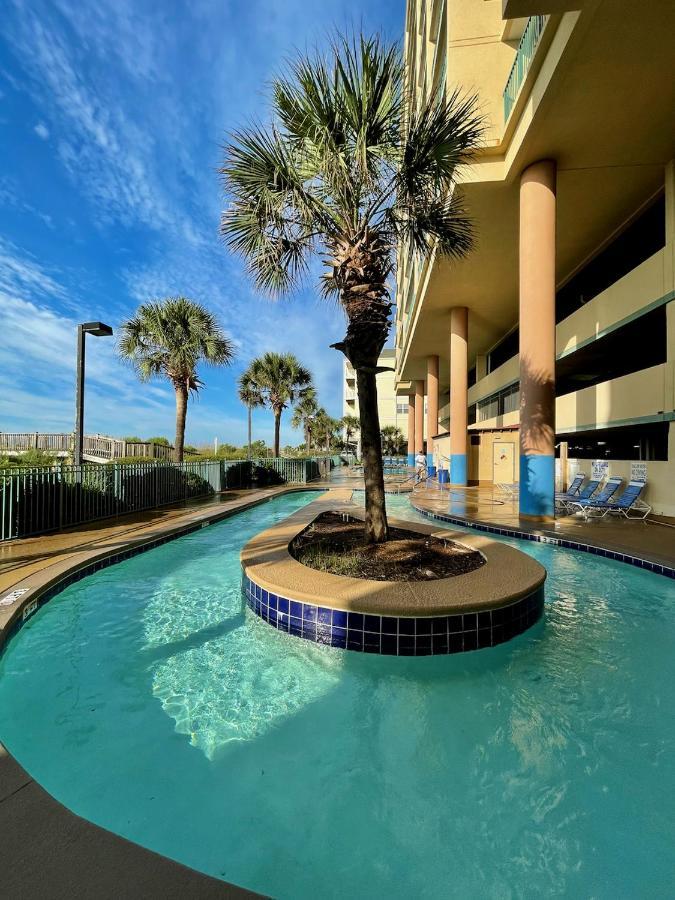 Oceanview Condo With Pool, Hot Tub, Balcony, Right On The Beach Myrtle Beach Kültér fotó