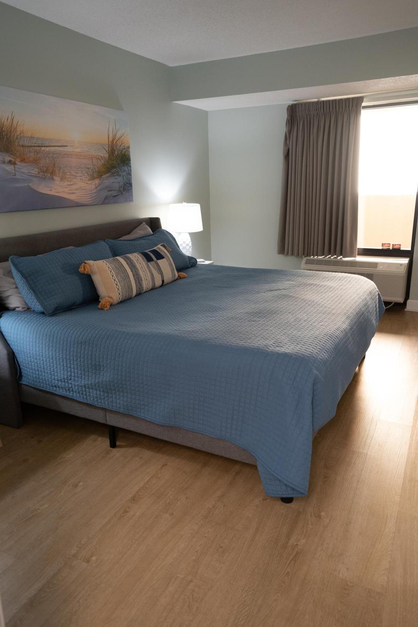 Oceanview Condo With Pool, Hot Tub, Balcony, Right On The Beach Myrtle Beach Kültér fotó