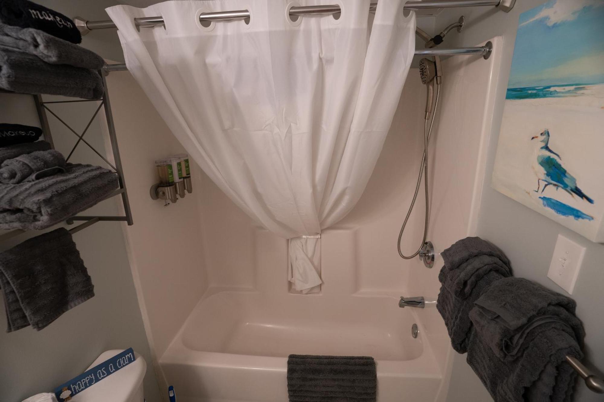 Oceanview Condo With Pool, Hot Tub, Balcony, Right On The Beach Myrtle Beach Kültér fotó